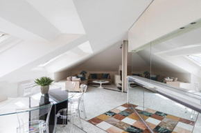 Loft Cedro, by R Collection Apartments